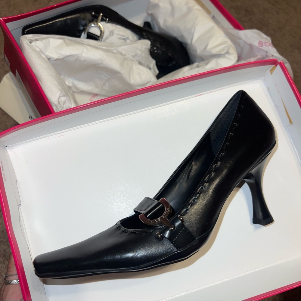 BCBGirls black leather kitten heels
